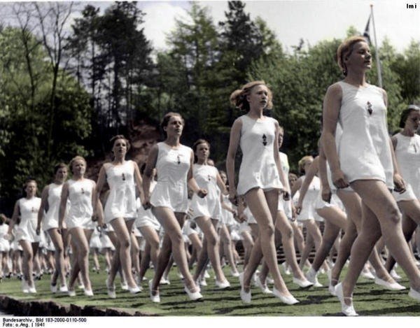 Союз німецьких дівчат (Der Bund Deutscher Mädel), 1941 р. 