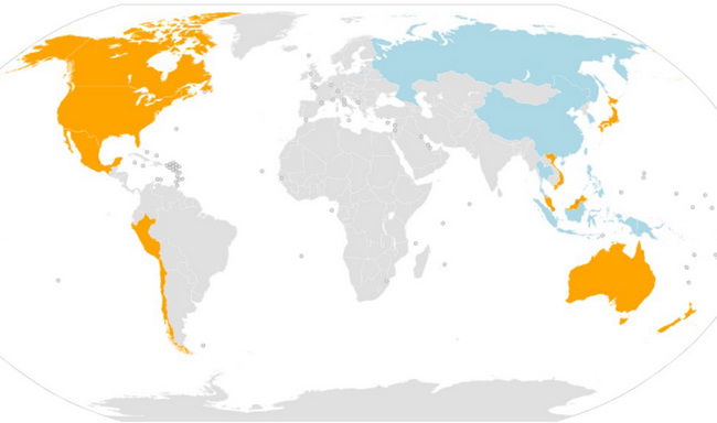 Діючі (жовтим) і потенційні (блакитним) члени Транстихоокеанського партнерства 