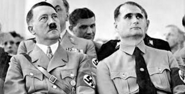 Адольф Гітлер і Рудольф Гесс