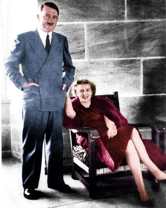 Адольф Гітлер і Єва Браун