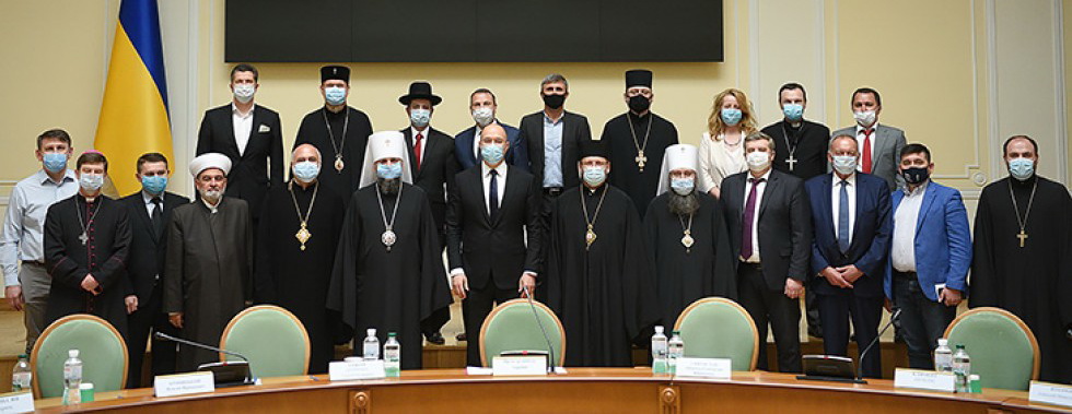 Свідки коронавірусу (фото з сайту vrciro.org.ua)