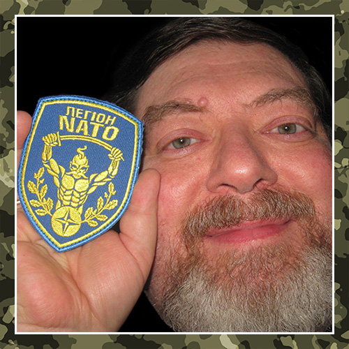 Тимур Литовченко з шевроном "Легіон НАТО"
