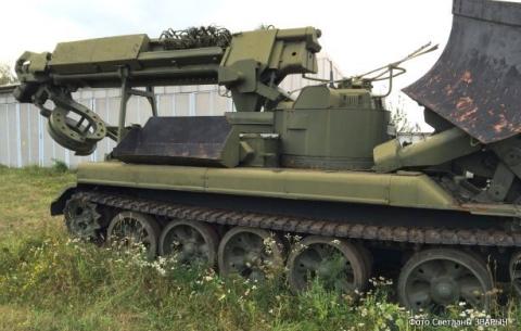 Міноборони торгує зброєю, яку повинні були поставляти на Донбас безкоштовно