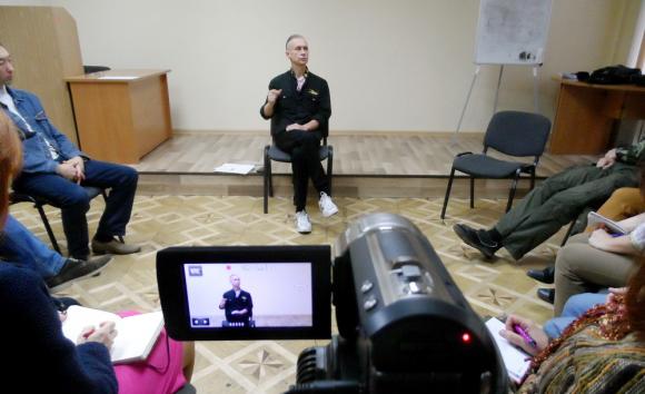 Початок круглого столу інвесторів Народного Оглядача - Київ, 13.09.2015 Початок круглого столу інвесторів Народного Оглядача - Київ, 13.09.2015
