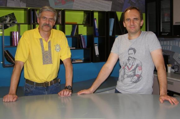 Володимир Щербина і Роман Зінченко у програмі Межа майбутнього на ТБ-7 Володимир Щербина і Роман Зінченко у програмі Межа майбутнього на ТБ-7